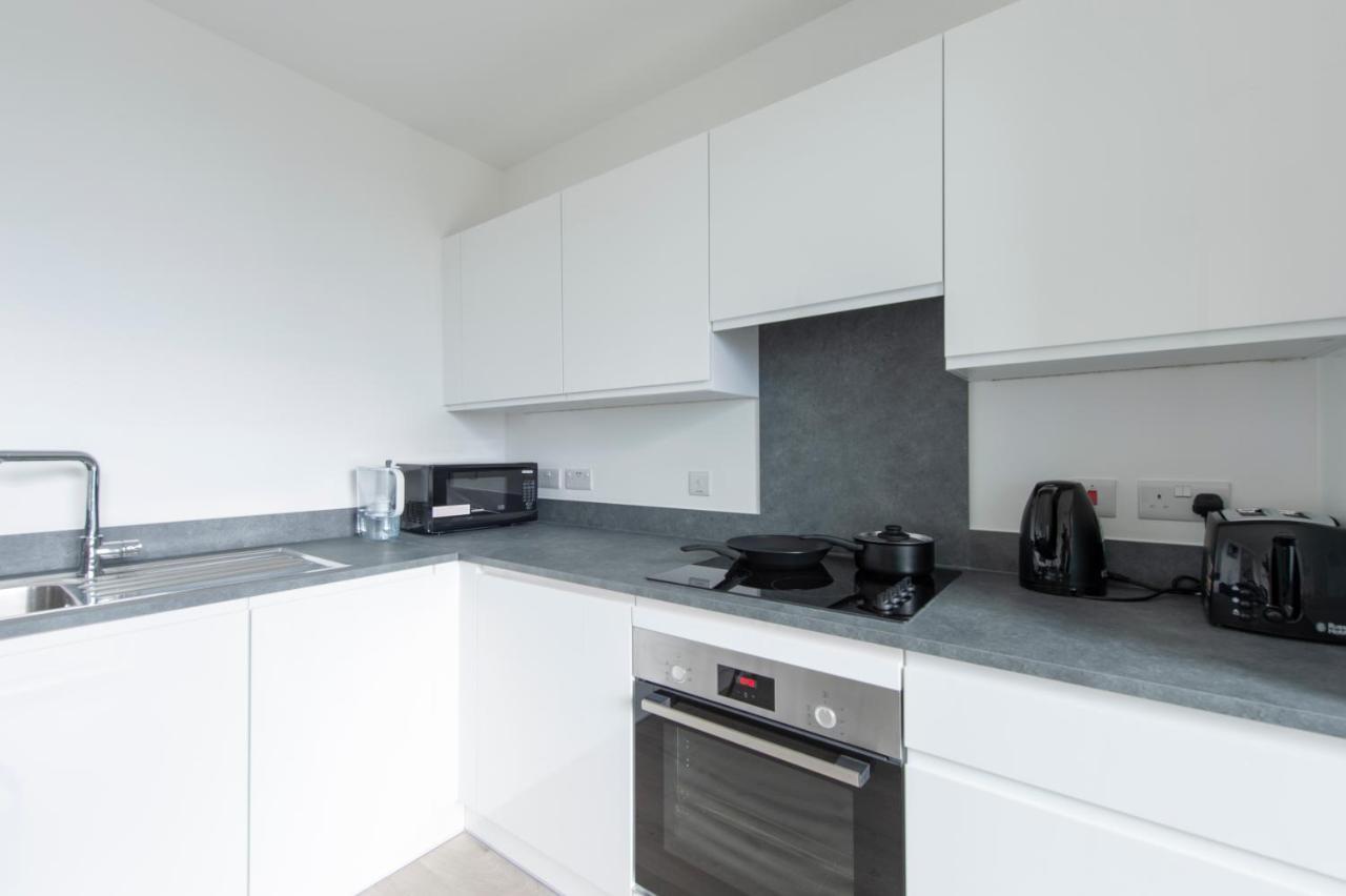 Ac Luxe Penthouse With Free Parking Apartment London Exterior photo
