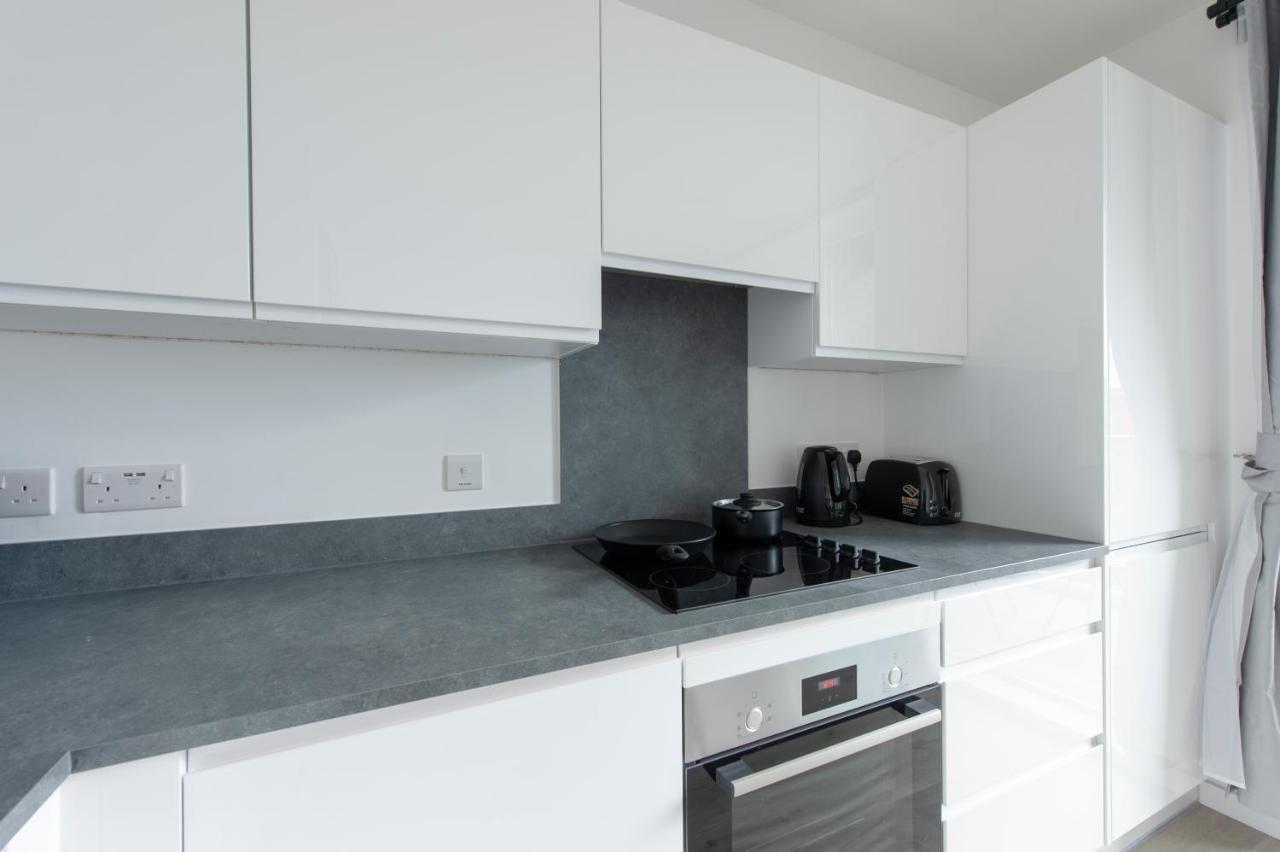 Ac Luxe Penthouse With Free Parking Apartment London Exterior photo